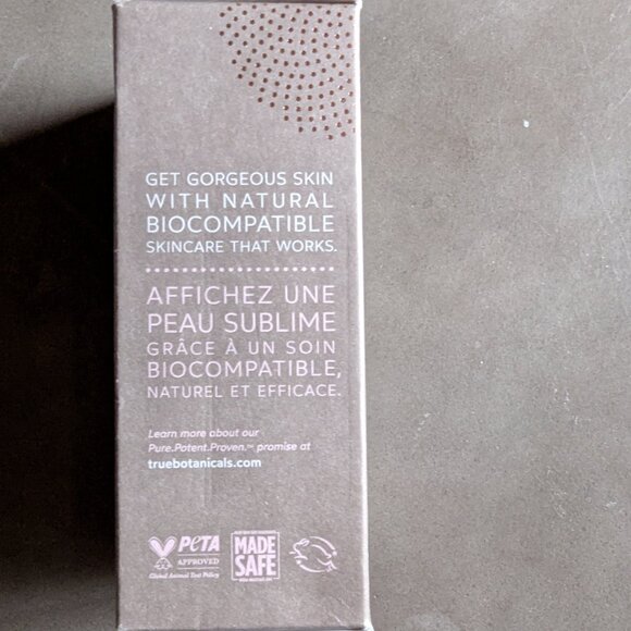 True Botanicals | Nourishing Cleanser - Picture 5 of 16